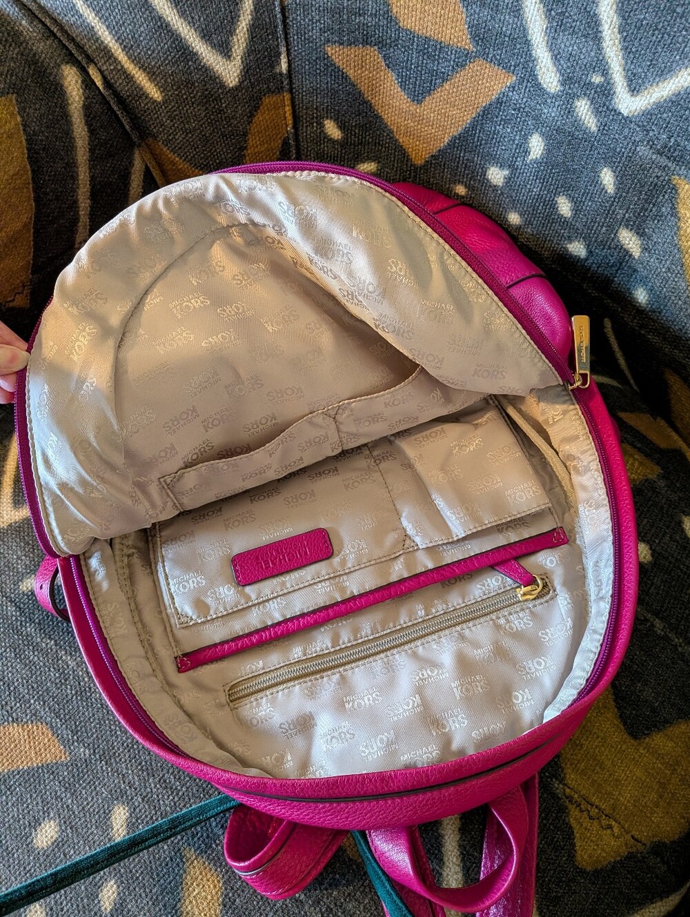 Sale NWOT Michael Kors Dragonfruit Magenta Leather Backpack Pebbled So Soft Rare - Picture 5 of 7